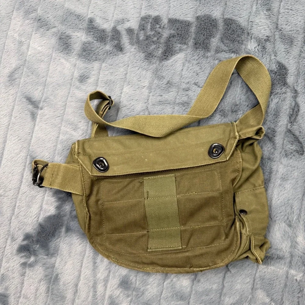 Vintage US Military ABC-M17 Gas Mask Bag Olive Canvas Messenger Shoulder Bag